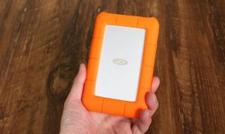 买移动硬盘是西数好还是希捷好 希捷移动硬盘怎么样