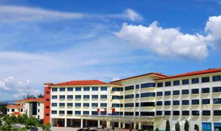 北京十大泉水排行 北京凤山温泉度假村